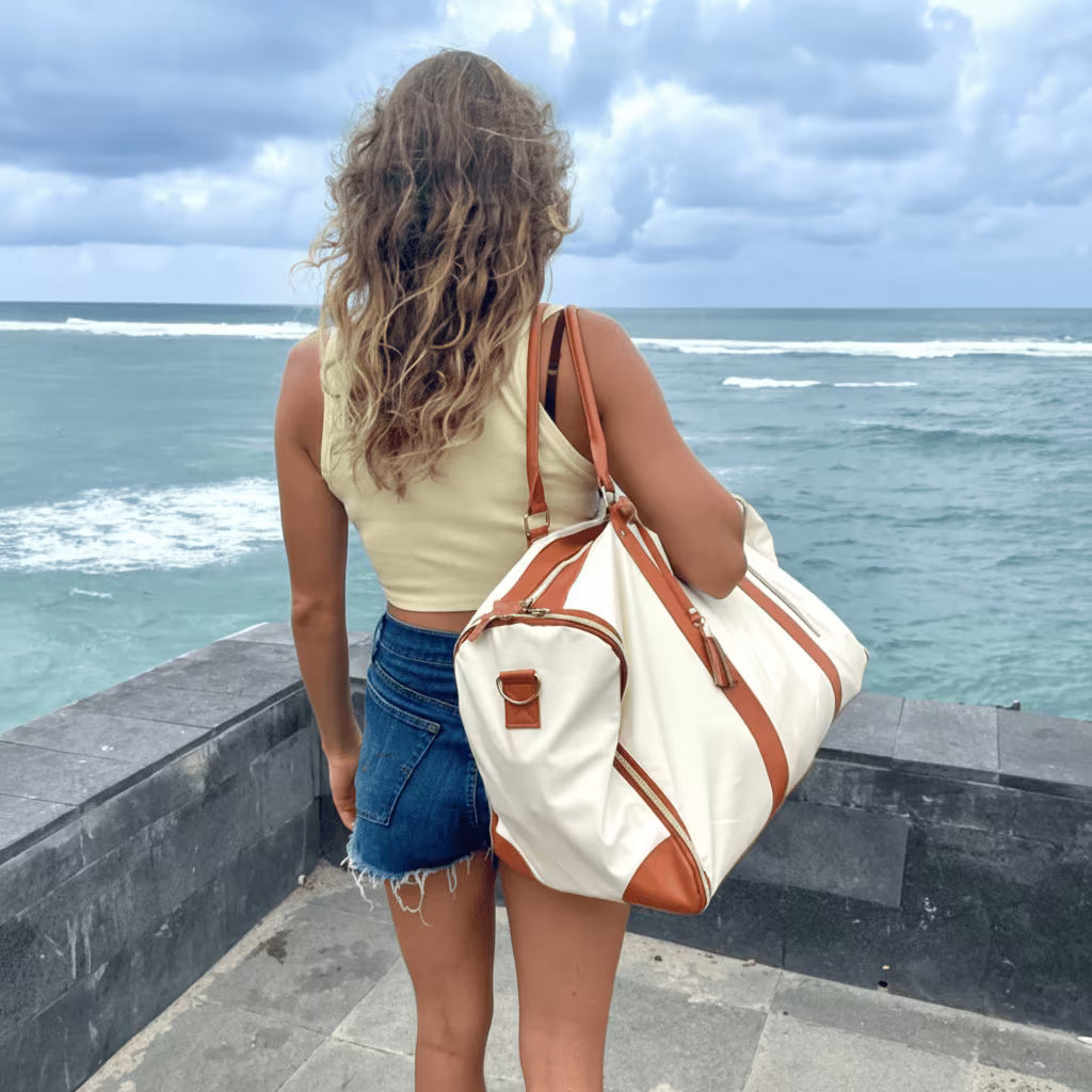 Riviera™ | Borsa da Viaggio Ultraleggera in Eco-Pelle